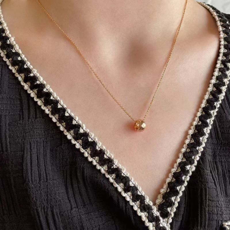 Ch**el necklaces